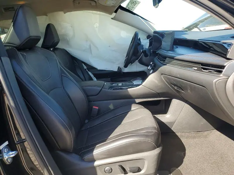 2024 INFINITI QX60 PURE  