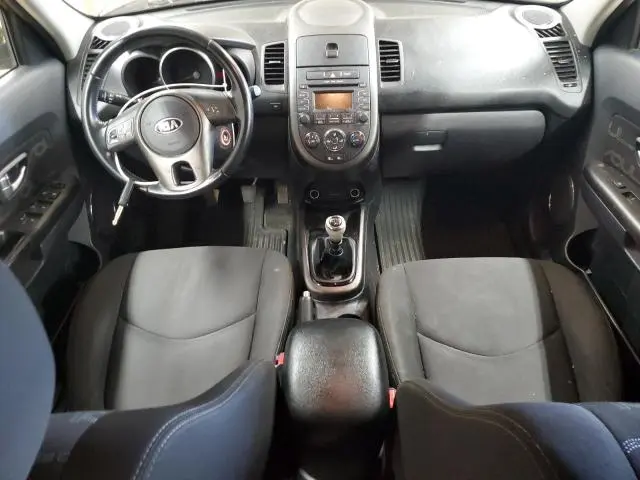2013 KIA SOUL +  