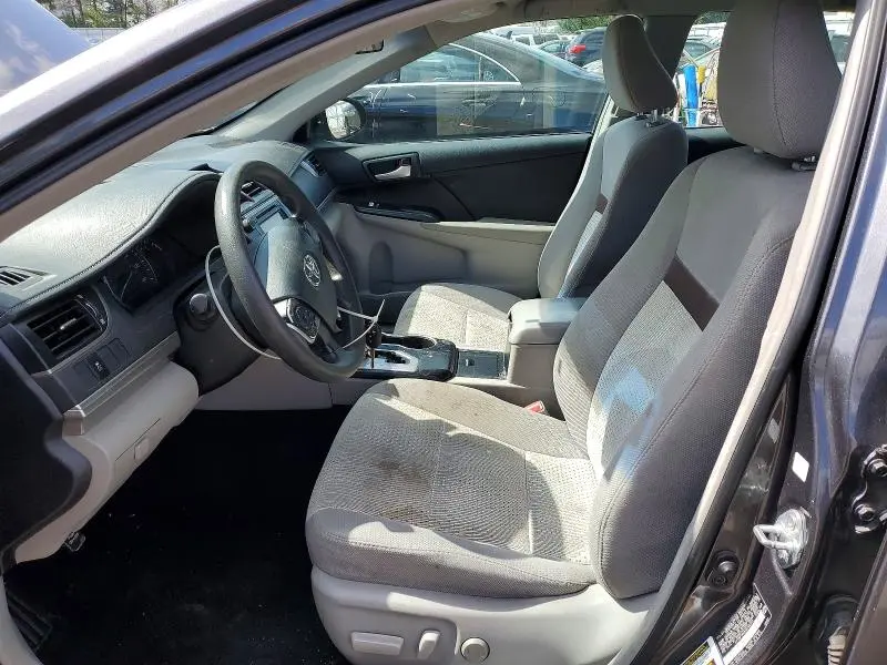 2013 TOYOTA CAMRY LE  