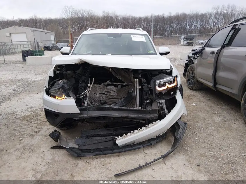 2018 VOLKSWAGEN ATLAS 3.6L V6 SE