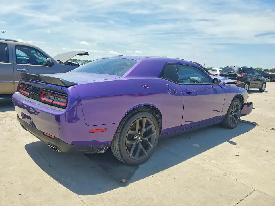 2019 DODGE CHALLENGER SXT  