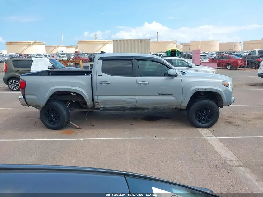 2019 TOYOTA TACOMA SR5 V6