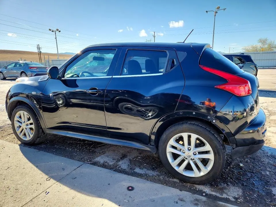 2014 NISSAN JUKE SV  