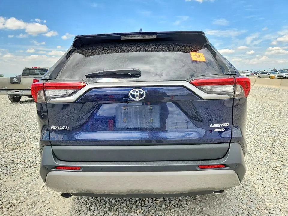 2024 TOYOTA RAV4 LIMITED  