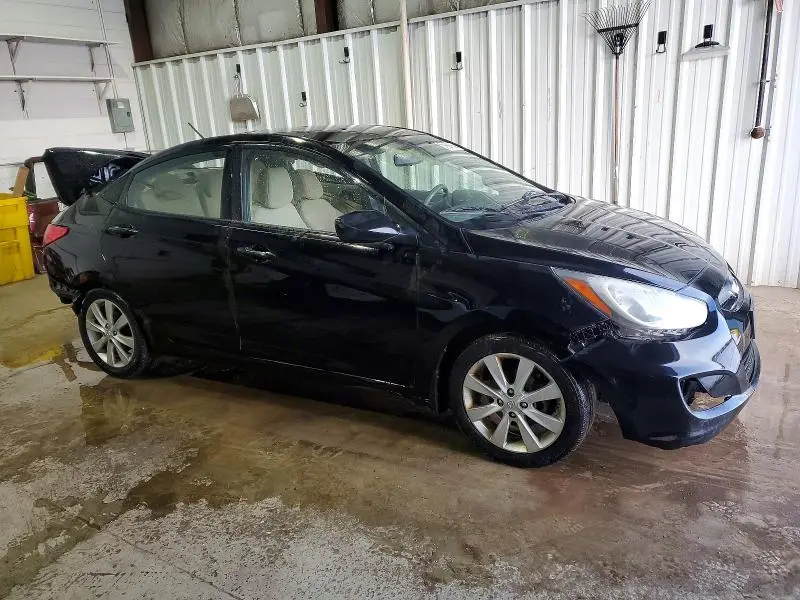 2012 HYUNDAI ACCENT GLS  