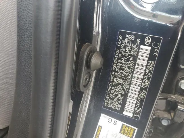 2021 TOYOTA COROLLA LE  