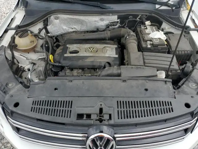 2015 VOLKSWAGEN TIGUAN S  