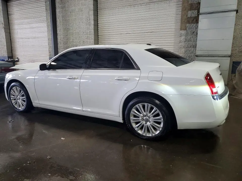2014 CHRYSLER 300   