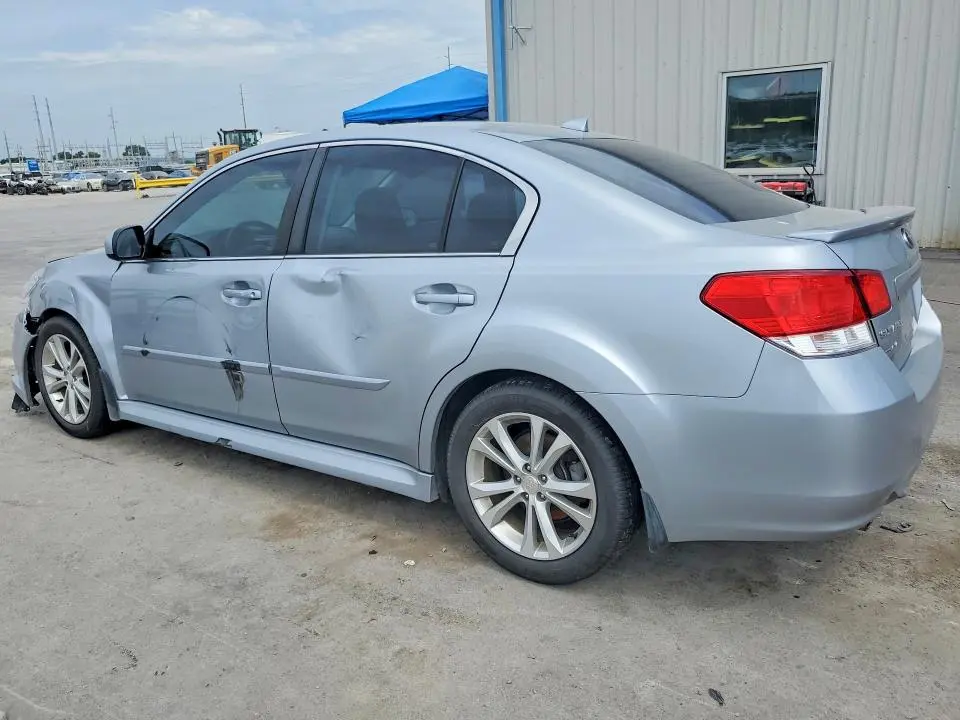 2013 SUBARU LEGACY 3.6R LIMITED  
