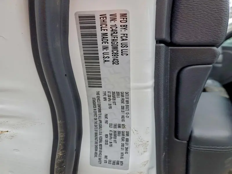 2021 JEEP GRAND CHEROKEE LAREDO  