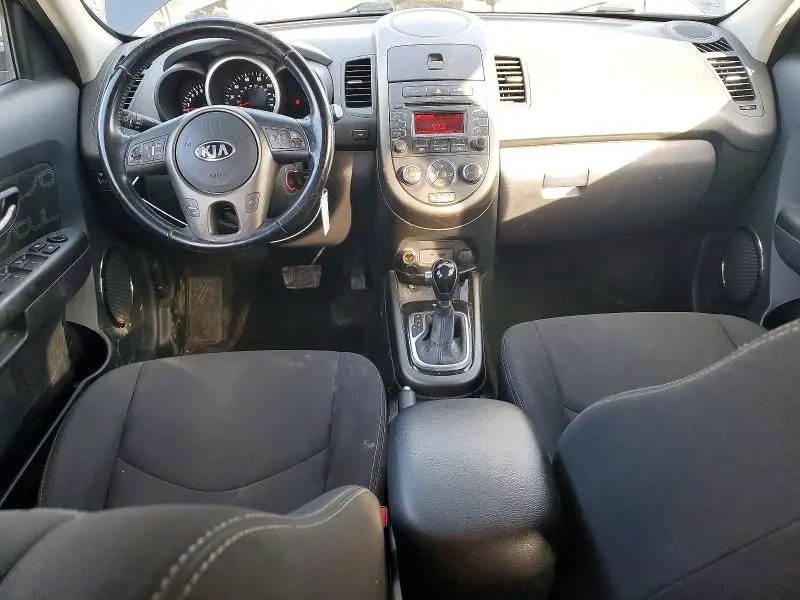 2013 KIA SOUL +  