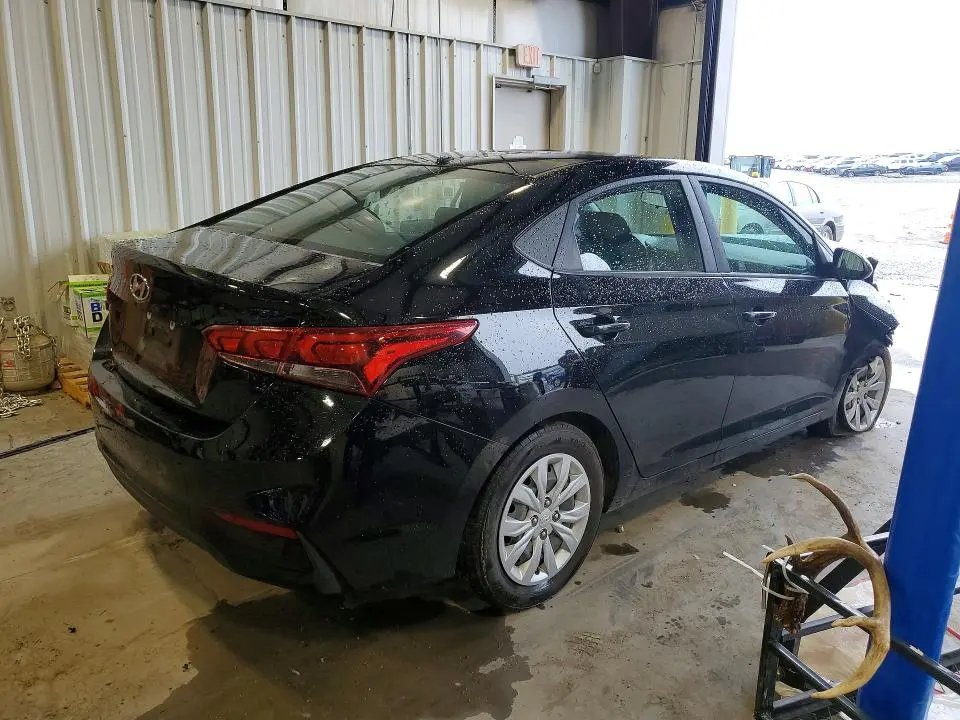 2021 HYUNDAI ACCENT SE  