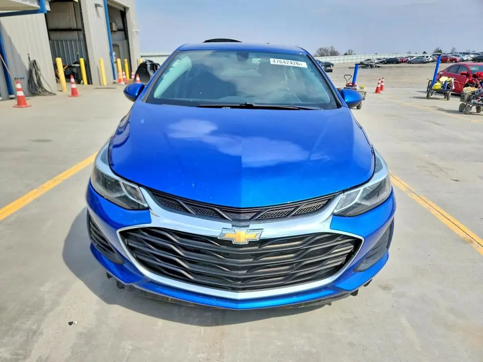 2019 CHEVROLET CRUZE LT  