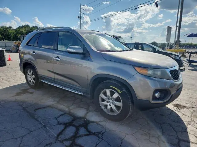 2013 KIA SORENTO LX  