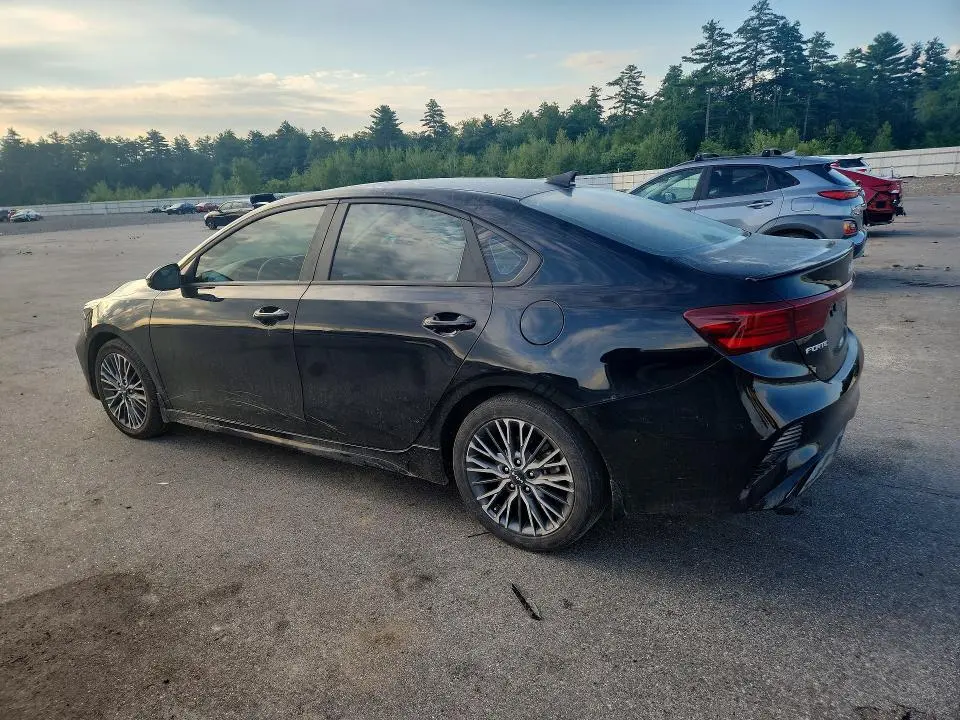 2024 KIA FORTE GT LINE  