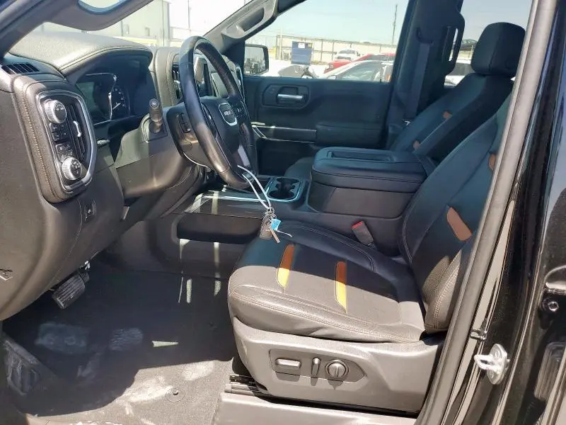 2021 GMC SIERRA K1500 AT4  