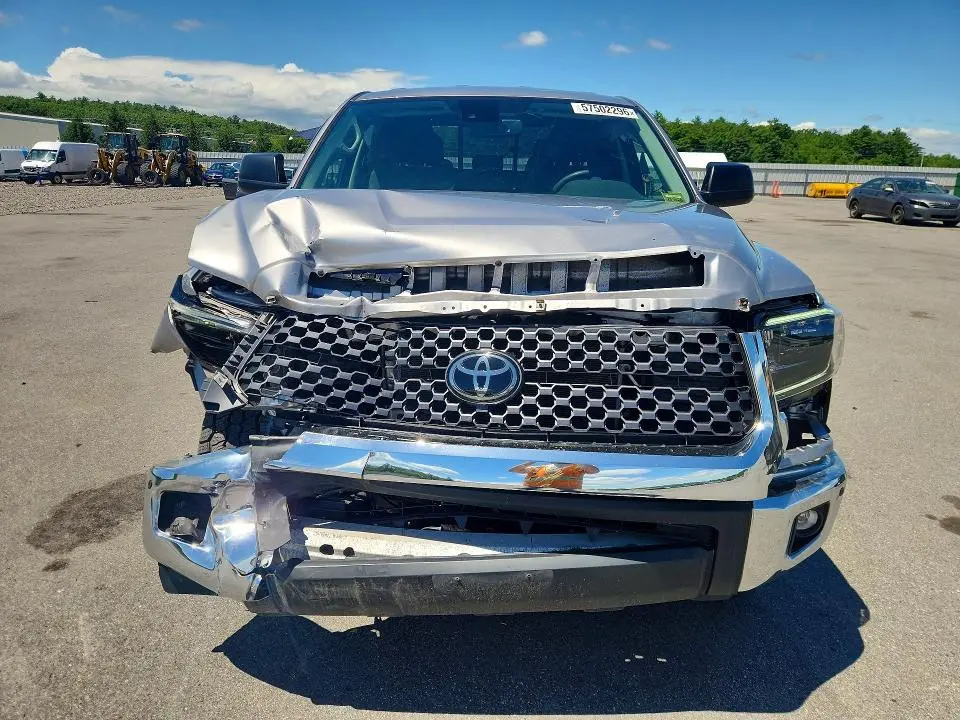 2021 TOYOTA TUNDRA SR5  