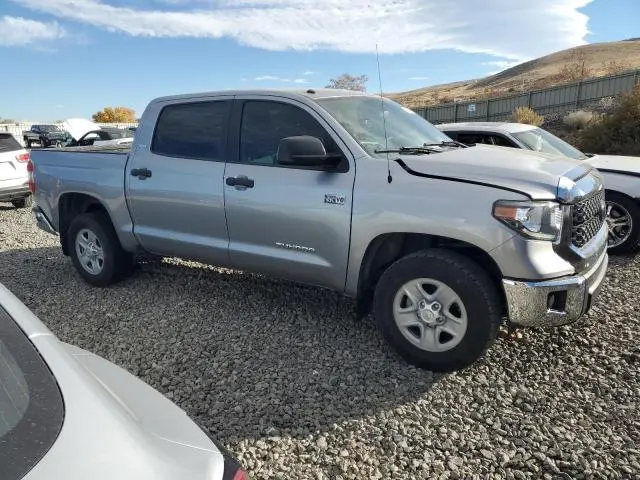 2019 TOYOTA TUNDRA CREWMAX SR5  