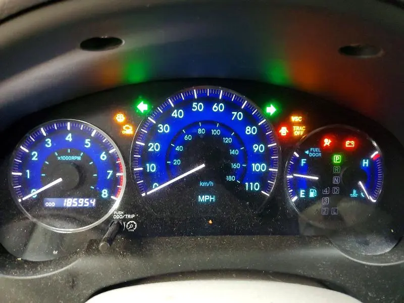 2010 TOYOTA SIENNA LE 7-PASSENGER  