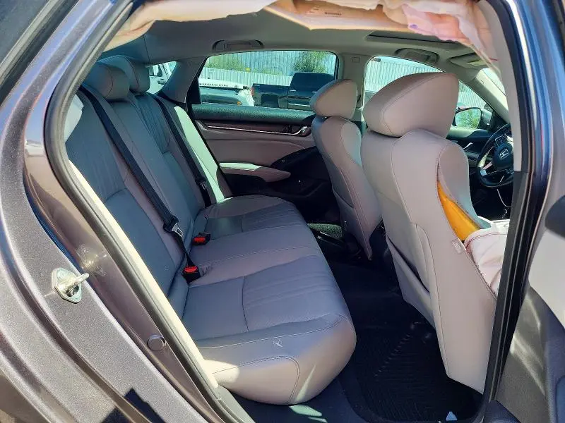 2018 HONDA ACCORD TOURING  