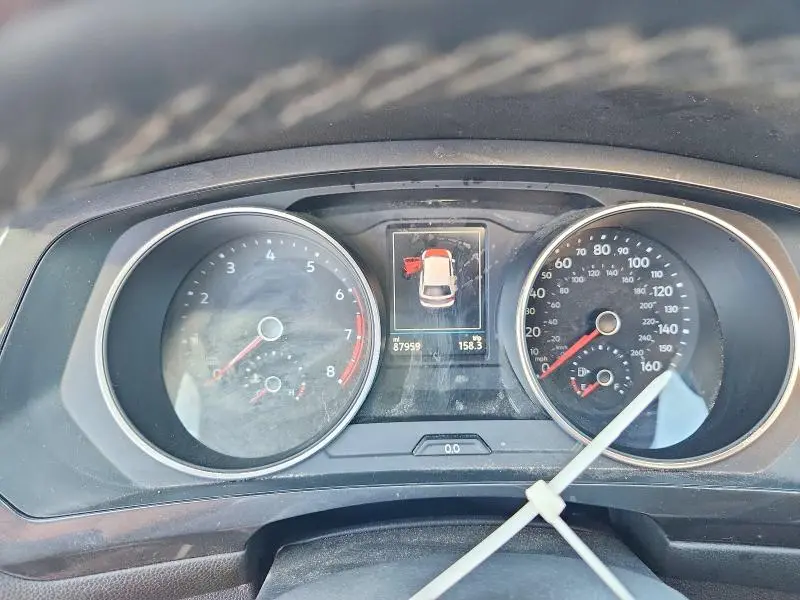 2018 VOLKSWAGEN TIGUAN SE  