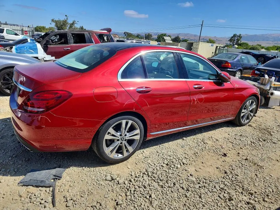 2018 MERCEDES-BENZ C 300  