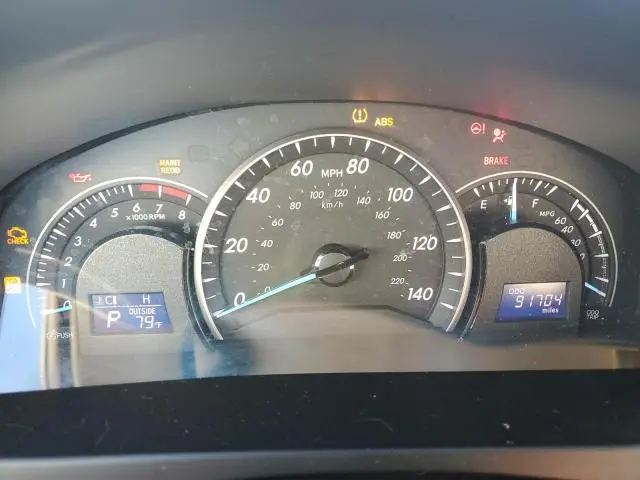 2012 TOYOTA CAMRY BASE  