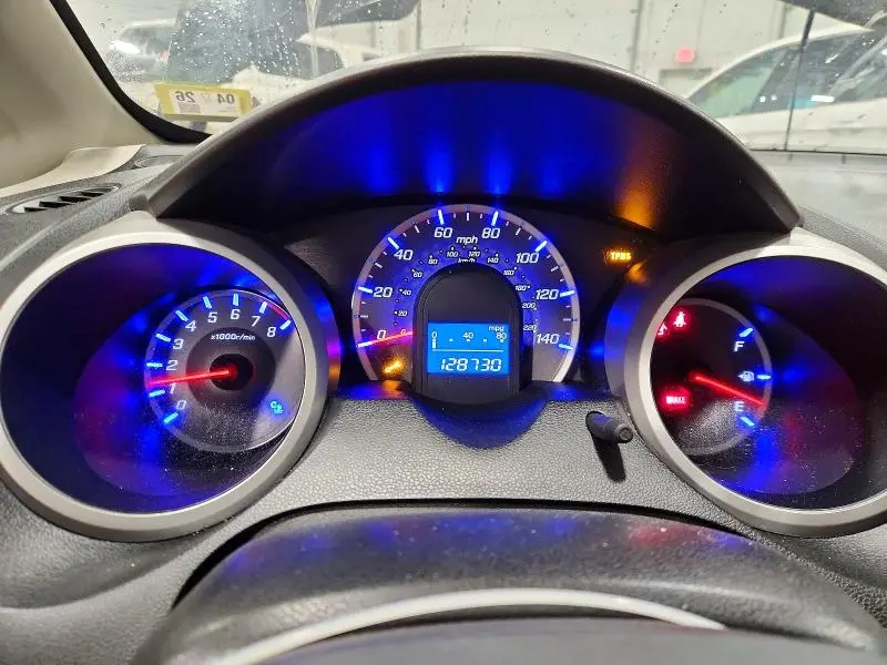2013 HONDA FIT   