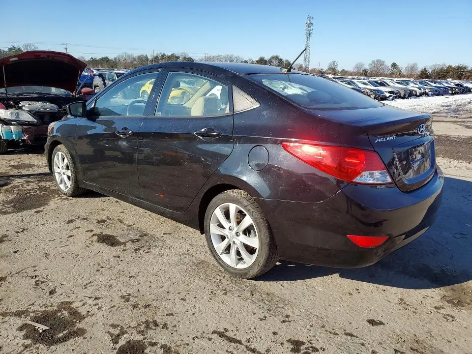 2013 HYUNDAI ACCENT GLS  