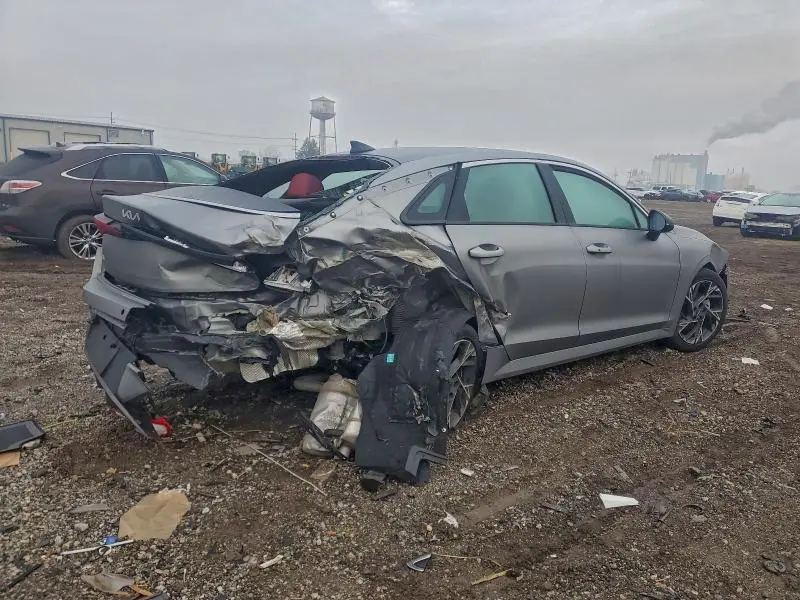 2025 KIA K5   