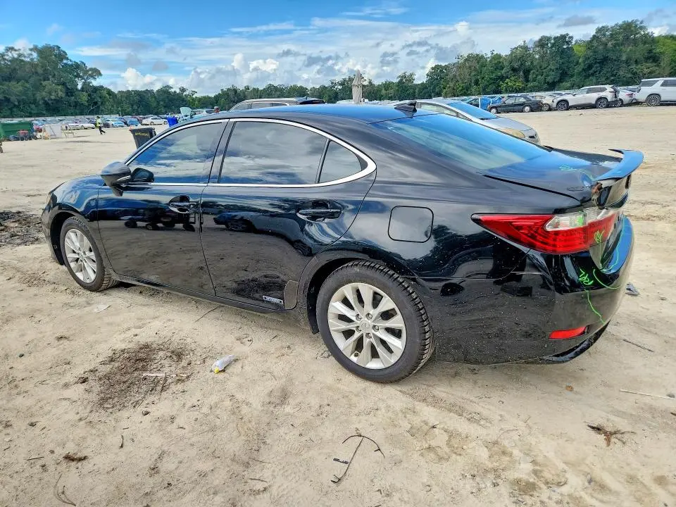 2013 LEXUS ES 300H  