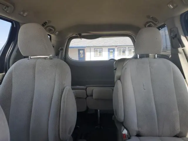 2014 TOYOTA SIENNA LE