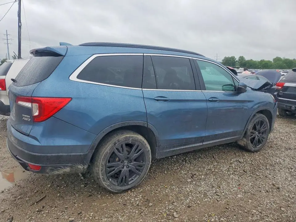 2021 HONDA PILOT SE  