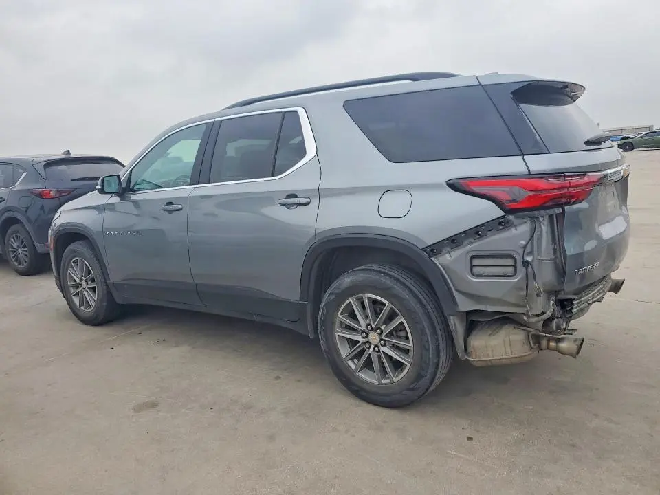 2023 CHEVROLET TRAVERSE LT  