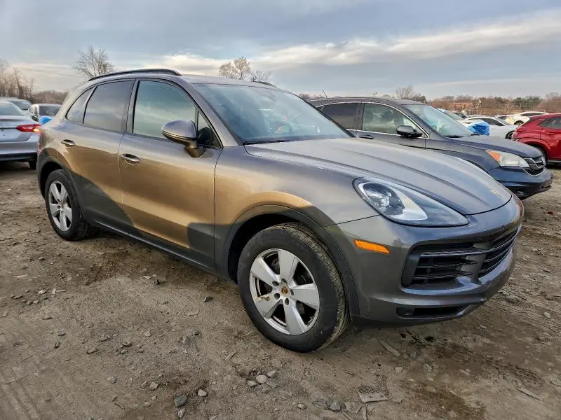 2019 PORSCHE CAYENNE   