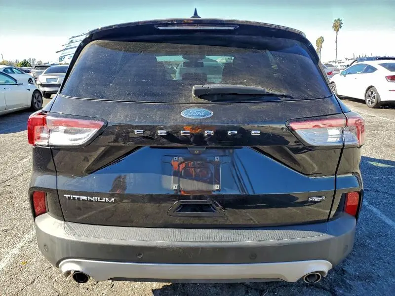 2020 FORD ESCAPE TITANIUM  