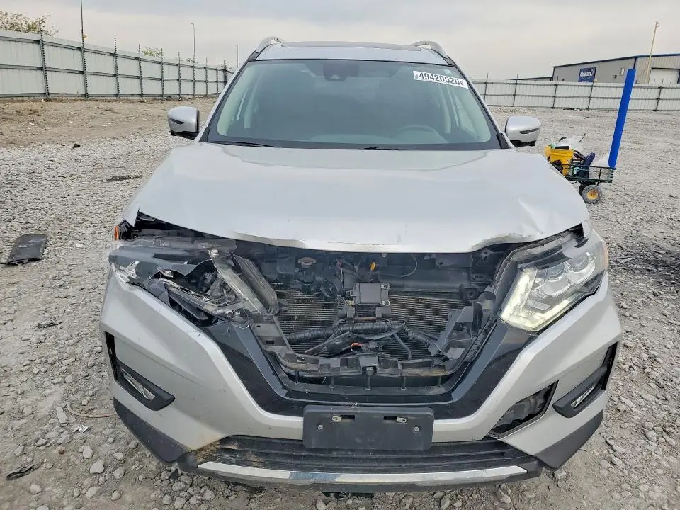 2018 NISSAN ROGUE SL  