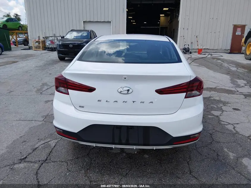 2020 HYUNDAI ELANTRA SE
