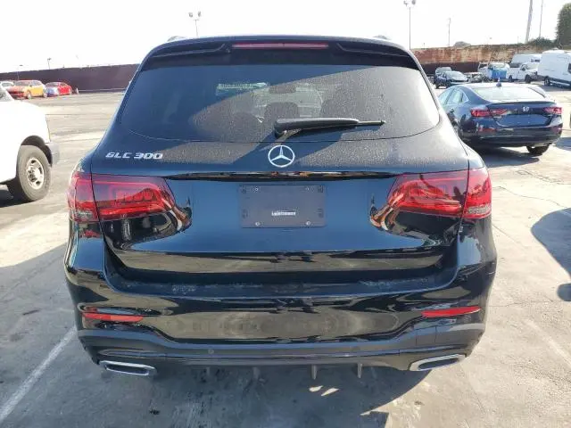 2022 MERCEDES-BENZ GLC 300  