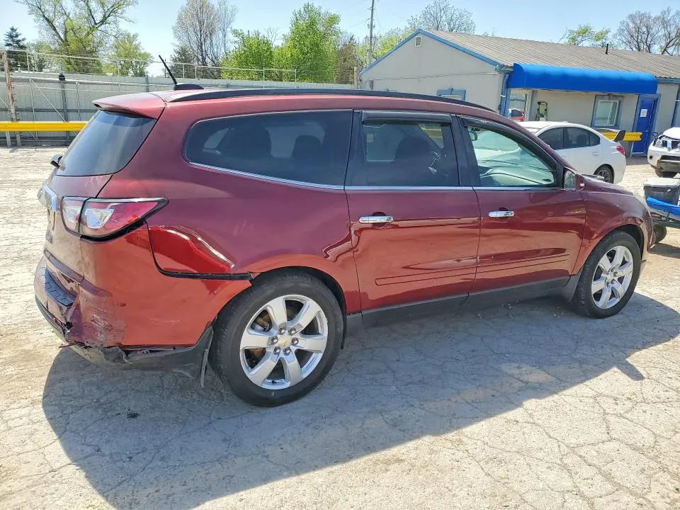 2017 CHEVROLET TRAVERSE LT  
