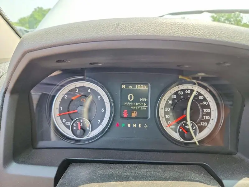 2015 RAM 1500 SLT  