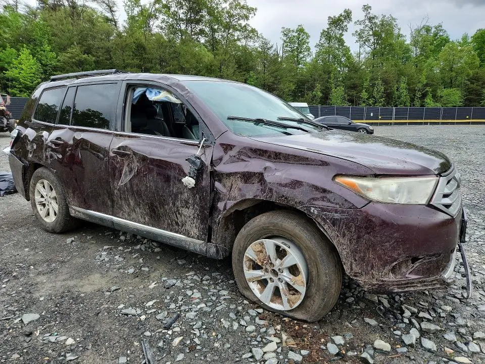 2012 TOYOTA HIGHLANDER BASE  