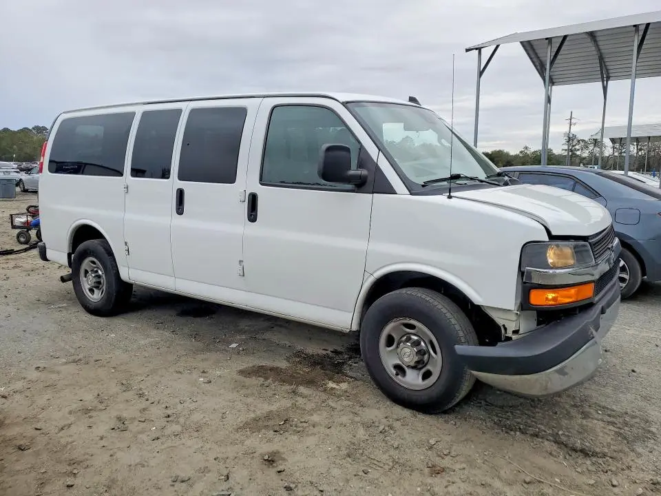 2019 CHEVROLET EXPRESS G2500 LT  