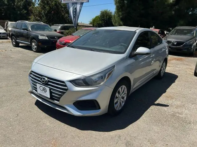 2019 HYUNDAI ACCENT SE  