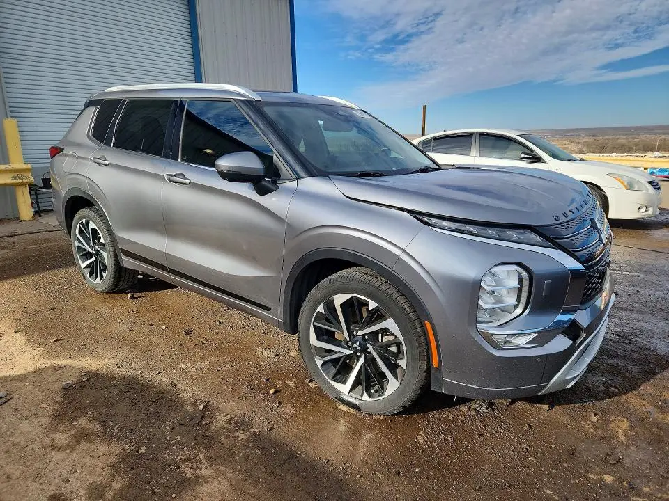 2022 MITSUBISHI OUTLANDER SEL  