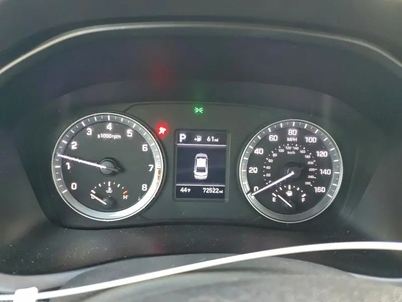 2019 HYUNDAI SONATA SE  