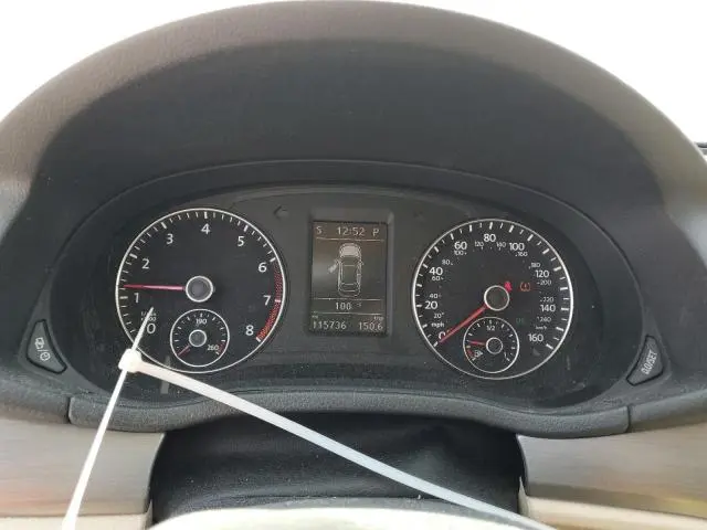 2014 VOLKSWAGEN PASSAT SE  