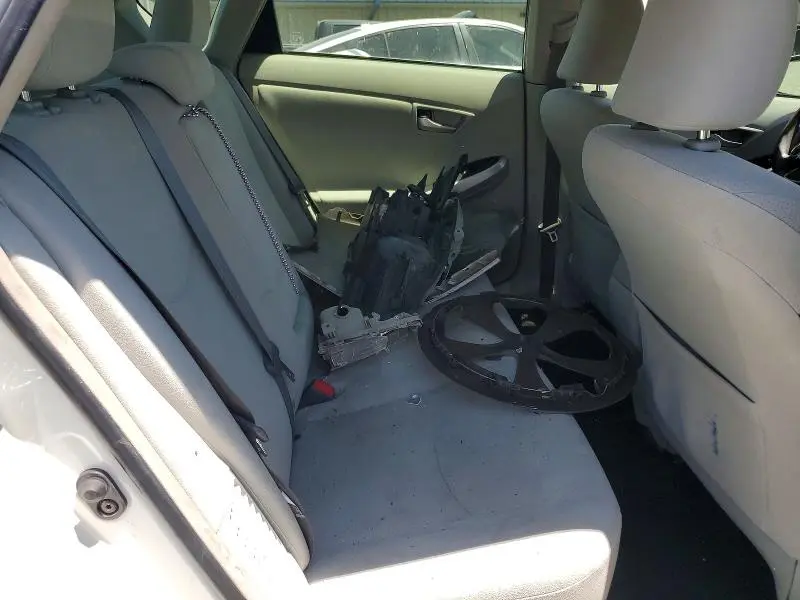 2015 TOYOTA PRIUS TWO  