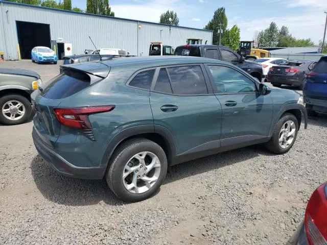 2025 CHEVROLET TRAX LS  