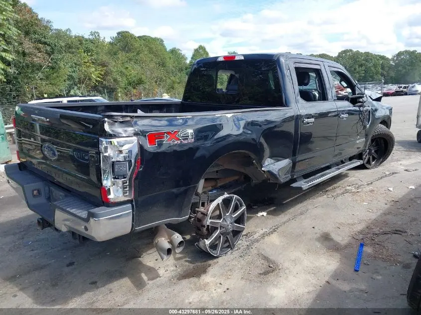 2017 FORD F-250 LARIAT